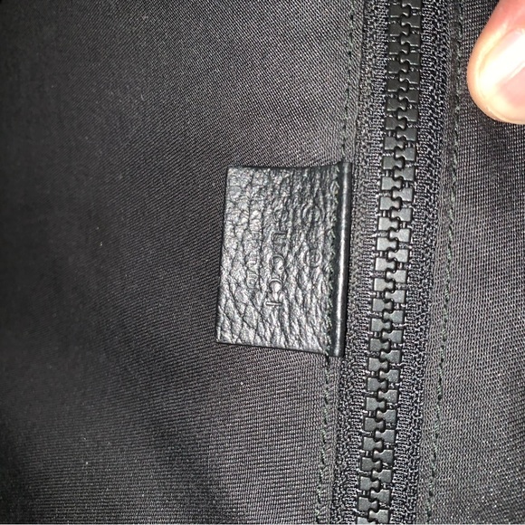 Gucci GG Nylon slim black 100% authentic - Picture 3 of 7